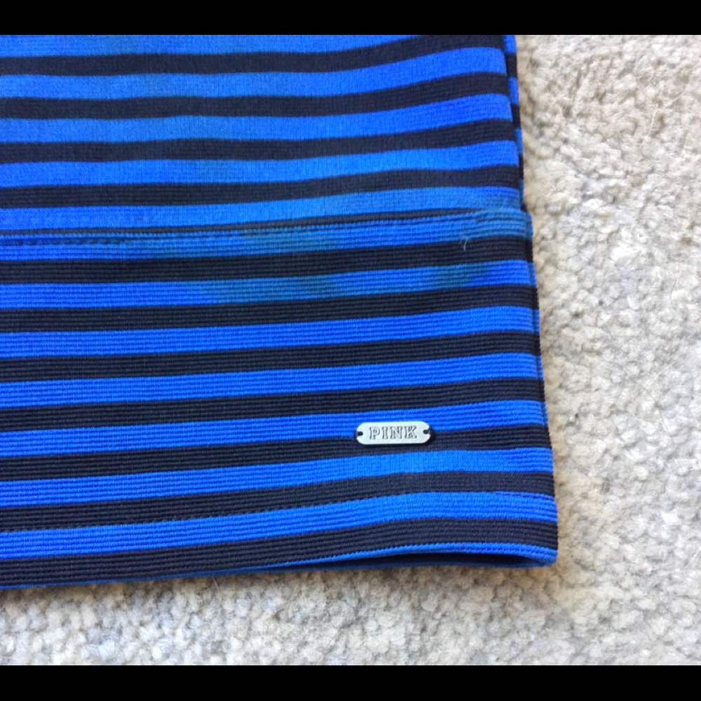 Mini skirt - Picture 3 of 3